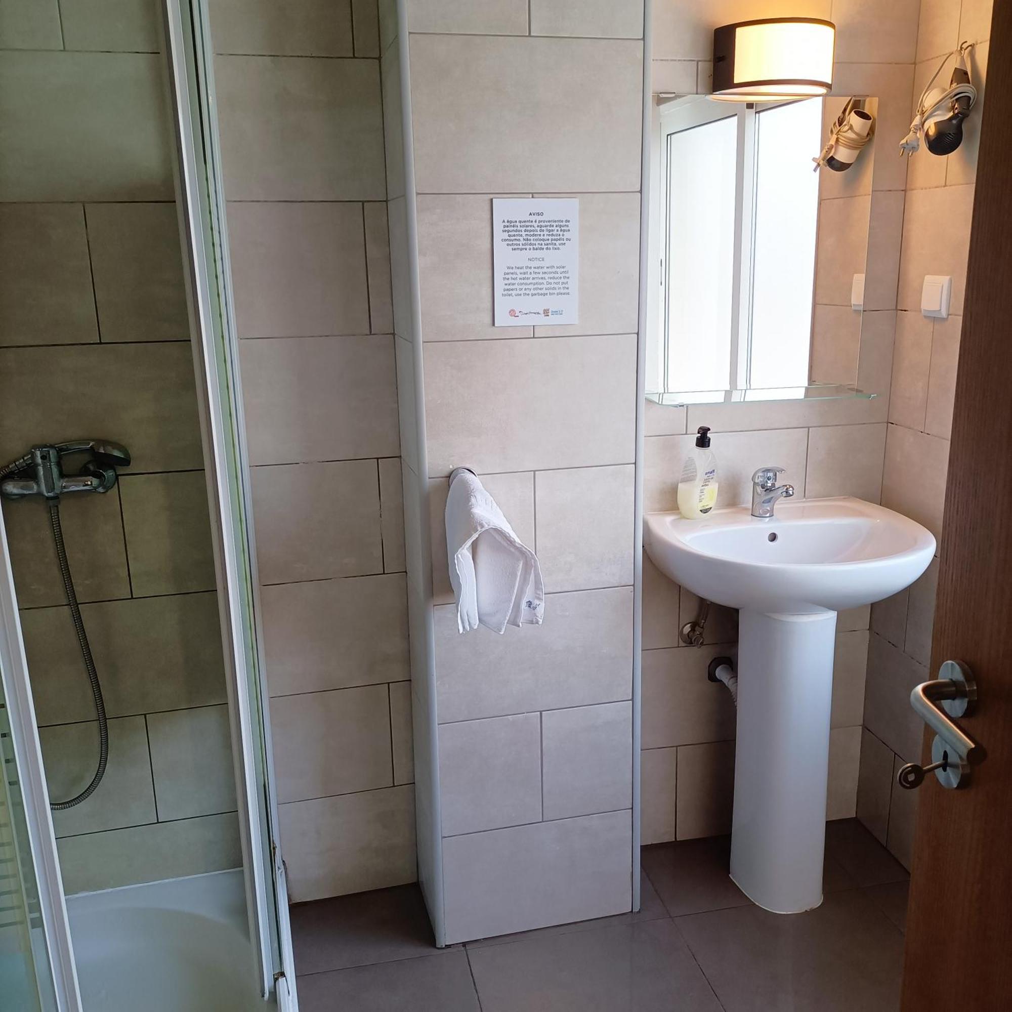 Good Vibes - Lagos Guesthouse Екстериор снимка