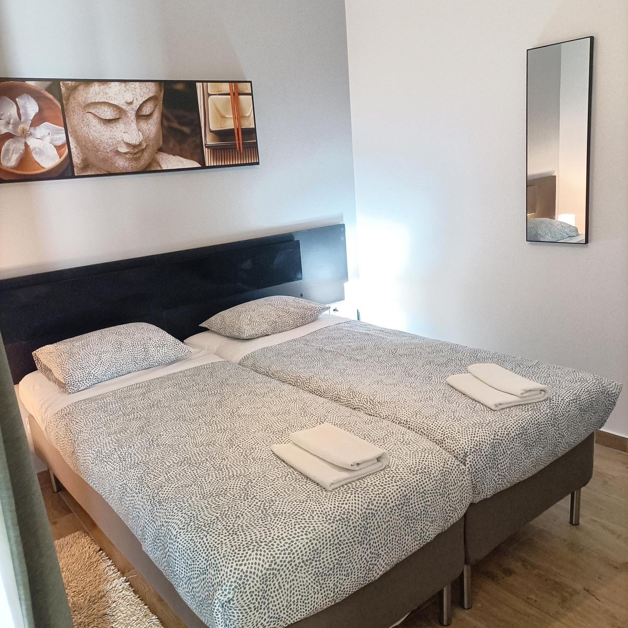 Good Vibes - Lagos Guesthouse Екстериор снимка